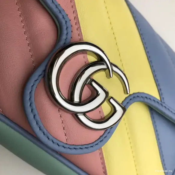 First bag ru super mini GG GUCCI Marmont bag 0606